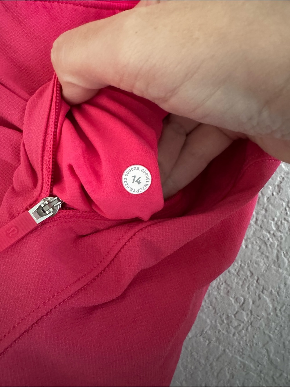 Lululemon License to Train HR Short 4” 14 Lip Gloss - Picture 5 of 5